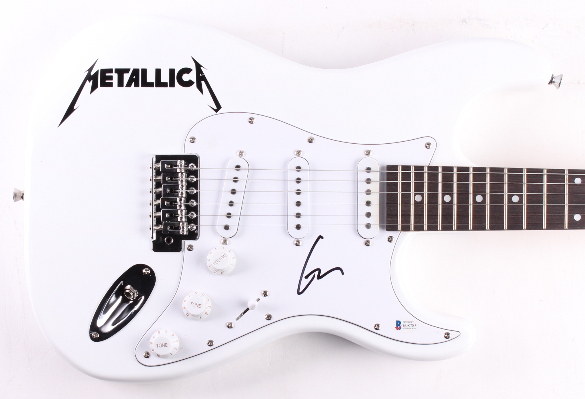 Lars Ulrich Signed Full-Size Metallica Electric Guitar (Beckett COA) at PristineAuction.com Lars Ulrich Signed Full-Size Metallica Electric Guitar (Beckett COA) at PristineAuction.com