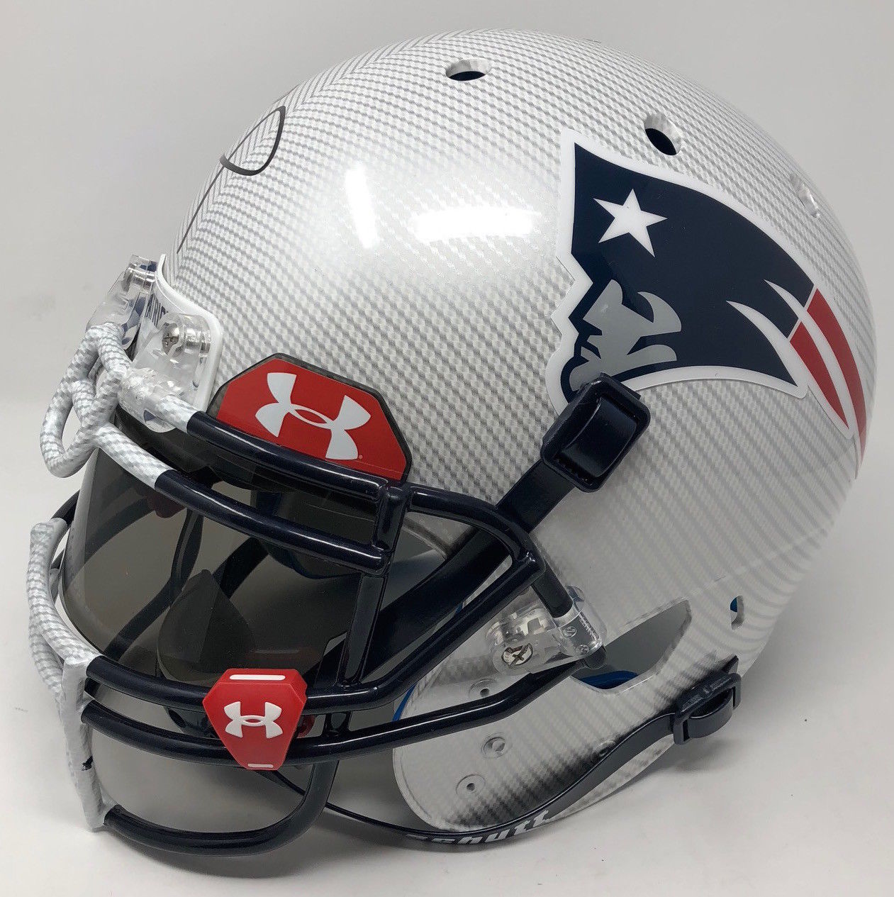 Tom Brady Signed Patriots LE Custom Hydro Dipped White Full-Size Authentic On-Field Helmet (Tristar Hologram) at PristineAuction.com Tom Brady Signed Patriots LE Custom Hydro Dipped White Full-Size Authentic On-Field Helmet (Tristar Hologram) at PristineAuction.com