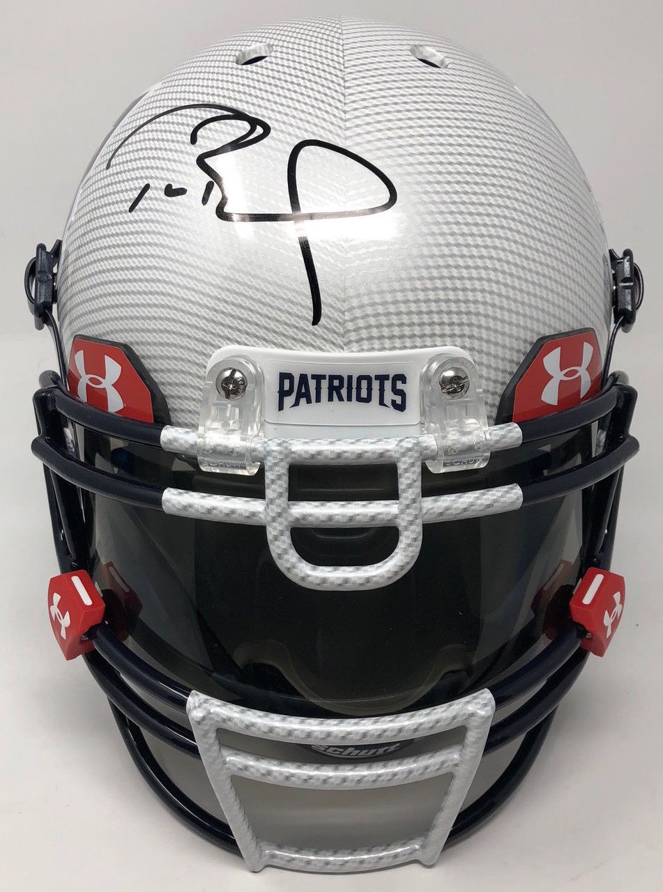 Tom Brady Signed Patriots LE Custom Hydro Dipped White Full-Size Authentic On-Field Helmet (Tristar Hologram) at PristineAuction.com Tom Brady Signed Patriots LE Custom Hydro Dipped White Full-Size Authentic On-Field Helmet (Tristar Hologram) at PristineAuction.com
