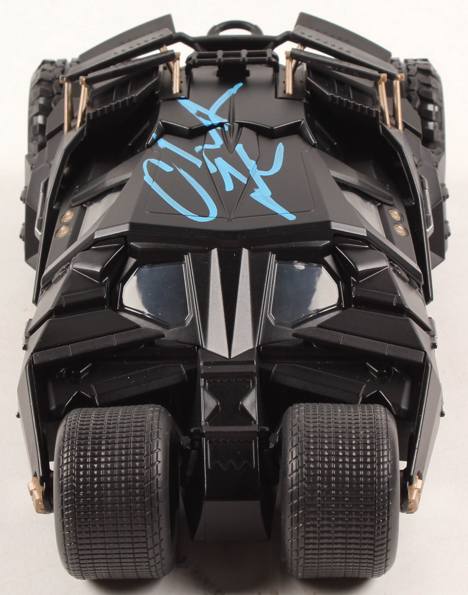 Christian Bale Signed "The Dark Knight" 1:24 Die Cast Batmobile (PSA COA) at PristineAuction.com Christian Bale Signed "The Dark Knight" 1:24 Die Cast Batmobile (PSA COA) at PristineAuction.com