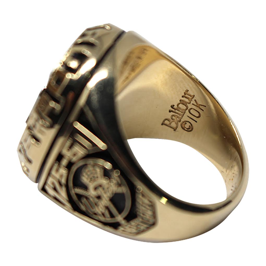 Authentic New York Yankees 1998 World Series Championship Ring at PristineAuction.com Authentic New York Yankees 1998 World Series Championship Ring at PristineAuction.com