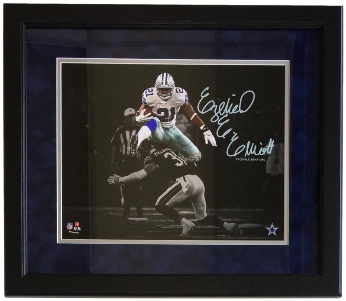 Ezekiel Elliott Dallas Cowboys 16x20 Custom Framed Photo Display with Facsimile Autograph at PristineAuction.com Ezekiel Elliott Dallas Cowboys 16x20 Custom Framed Photo Display with Facsimile Autograph at PristineAuction.com