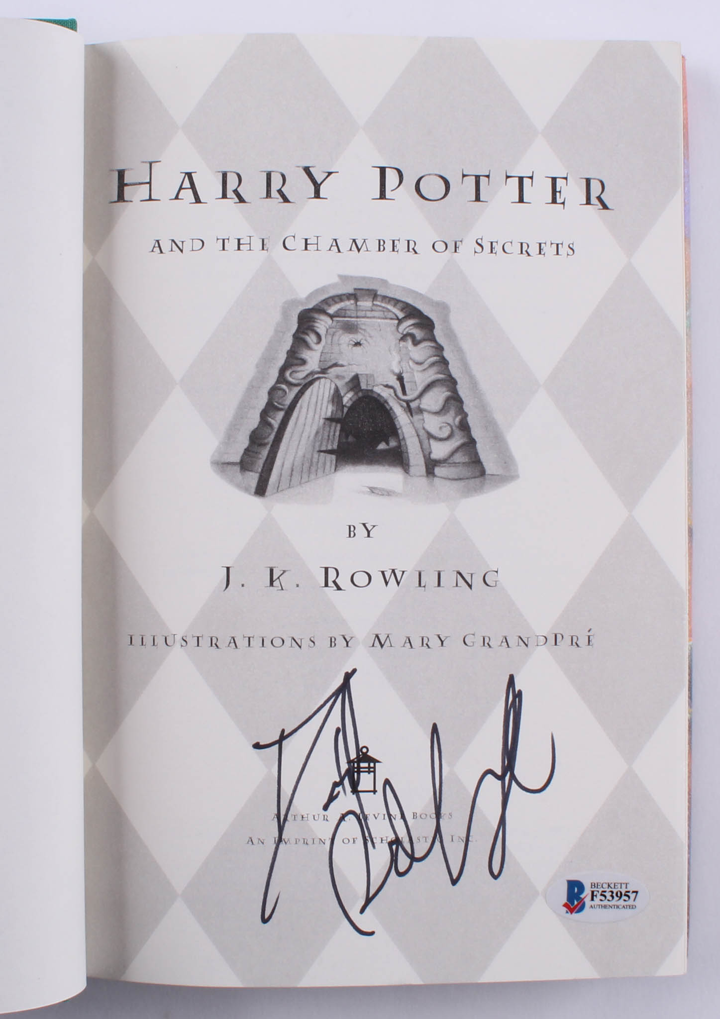 Daniel Radcliffe Signed "Harry Potter and the Chamber of Secrets" Hardcover Book (Beckett) at PristineAuction.com Daniel Radcliffe Signed "Harry Potter and the Chamber of Secrets" Hardcover Book (Beckett) at PristineAuction.com