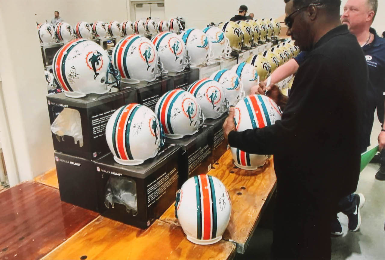 Dan Marino, Mark Clayton & Mark "Super" Duper Signed Dolphins Full-Size Throwback Helmet (Radtke COA) at PristineAuction.com Dan Marino, Mark Clayton & Mark "Super" Duper Signed Dolphins Full-Size Throwback Helmet (Radtke COA) at PristineAuction.com