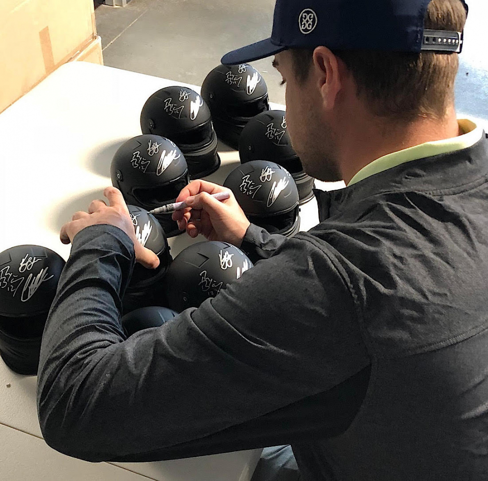 Ricky Stenhouse Jr. Signed 2018 NASCAR #17 Little Hug Fruit Barrels 1:24 LE Premium Action Diecast Car (PA COA) at PristineAuction.com Ricky Stenhouse Jr. Signed 2018 NASCAR #17 Little Hug Fruit Barrels 1:24 LE Premium Action Diecast Car (PA COA) at PristineAuction.com