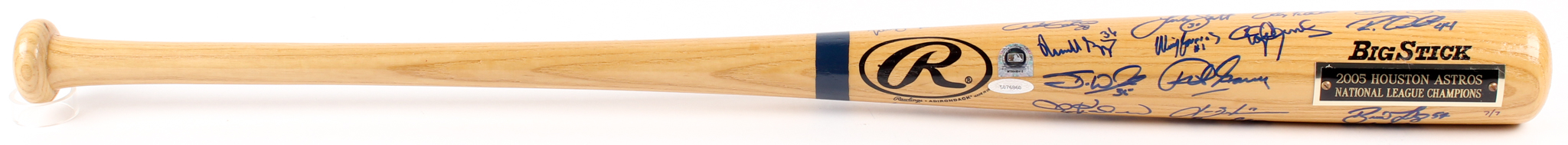 2005 Astros Signed LE Rawlings Big Stick Baseball Bat Signed by (26) With (TriStar Hologram) at PristineAuction.com 2005 Astros Signed LE Rawlings Big Stick Baseball Bat Signed by (26) With (TriStar Hologram) at PristineAuction.com