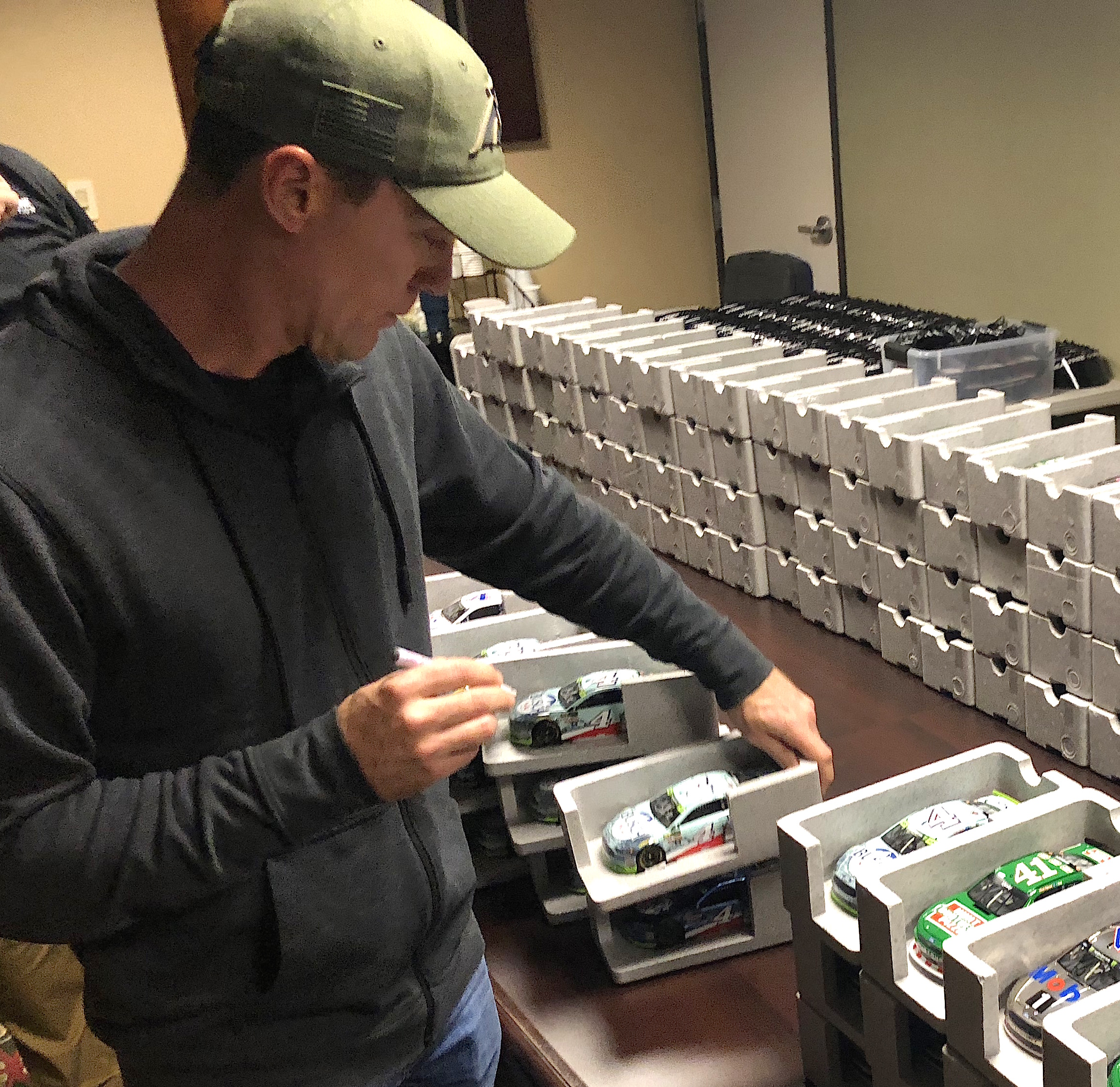 Kevin Harvick Signed NASCAR 2018 #4 Mobil 1 Fusion - 1:24 Premium Action Diecast Car (PA COA) at PristineAuction.com Kevin Harvick Signed NASCAR 2018 #4 Mobil 1 Fusion - 1:24 Premium Action Diecast Car (PA COA) at PristineAuction.com