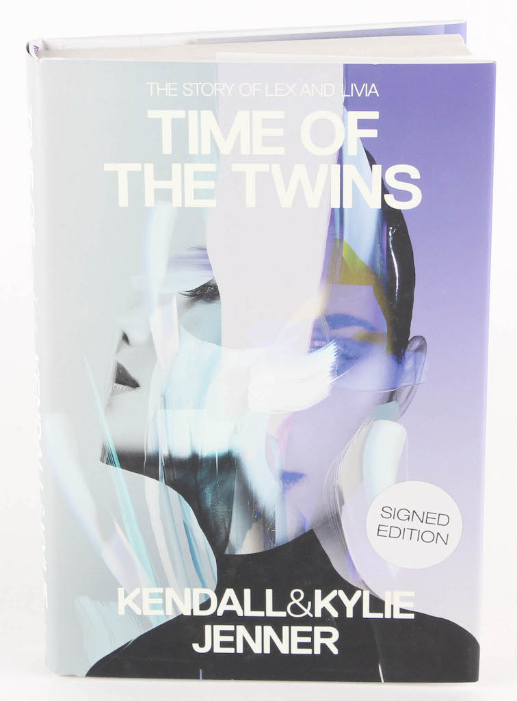 Kylie Jenner & Kendall Jenner Signed "Time of the Twins: The Story of Lex and Livia" Hardcover Book (Beckett COA) at PristineAuction.com Kylie Jenner & Kendall Jenner Signed "Time of the Twins: The Story of Lex and Livia" Hardcover Book (Beckett COA) at PristineAuction.com
