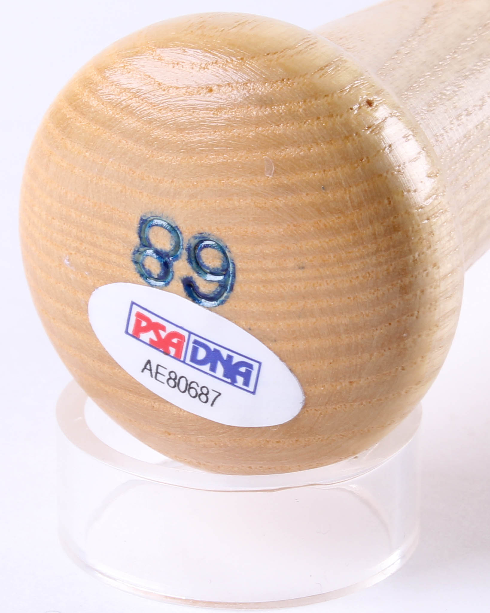 Pee Wee Reese Signed Commemorative Cooperstown Baseball Bat (PSA COA) at PristineAuction.com Pee Wee Reese Signed Commemorative Cooperstown Baseball Bat (PSA COA) at PristineAuction.com