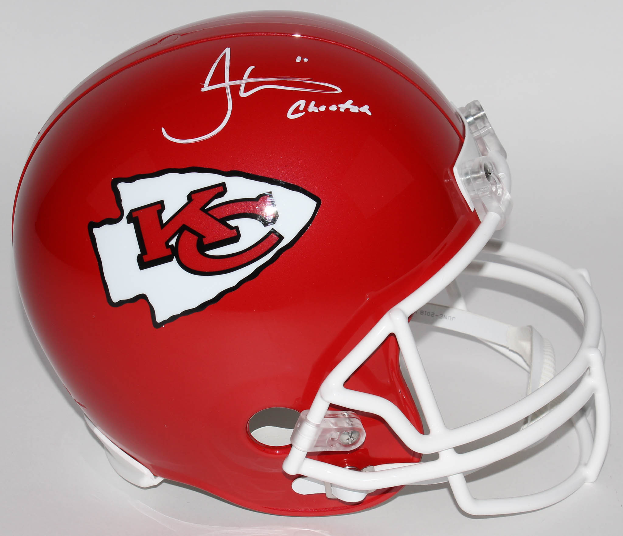 Tyreek Hill Signed Chiefs Full-Size Helmet Inscribed "Cheetah" (JSA COA) at PristineAuction.com Tyreek Hill Signed Chiefs Full-Size Helmet Inscribed "Cheetah" (JSA COA) at PristineAuction.com