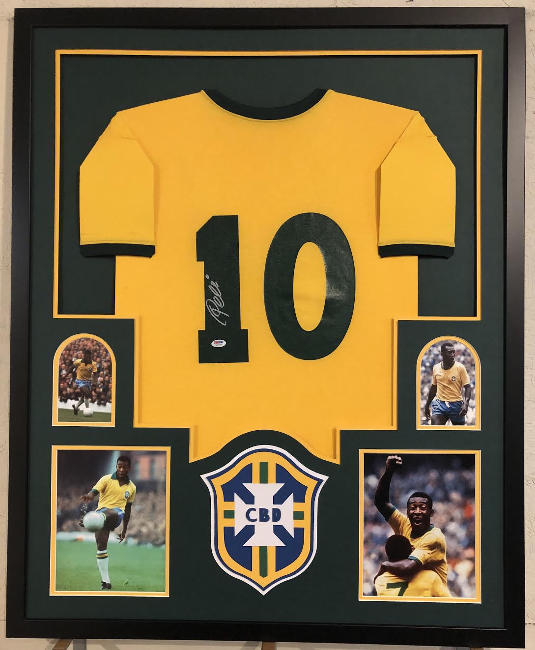 Pele Signed Team Brazil 34x42 Custom Framed Jersey Display (PSA COA) at PristineAuction.com Pele Signed Team Brazil 34x42 Custom Framed Jersey Display (PSA COA) at PristineAuction.com