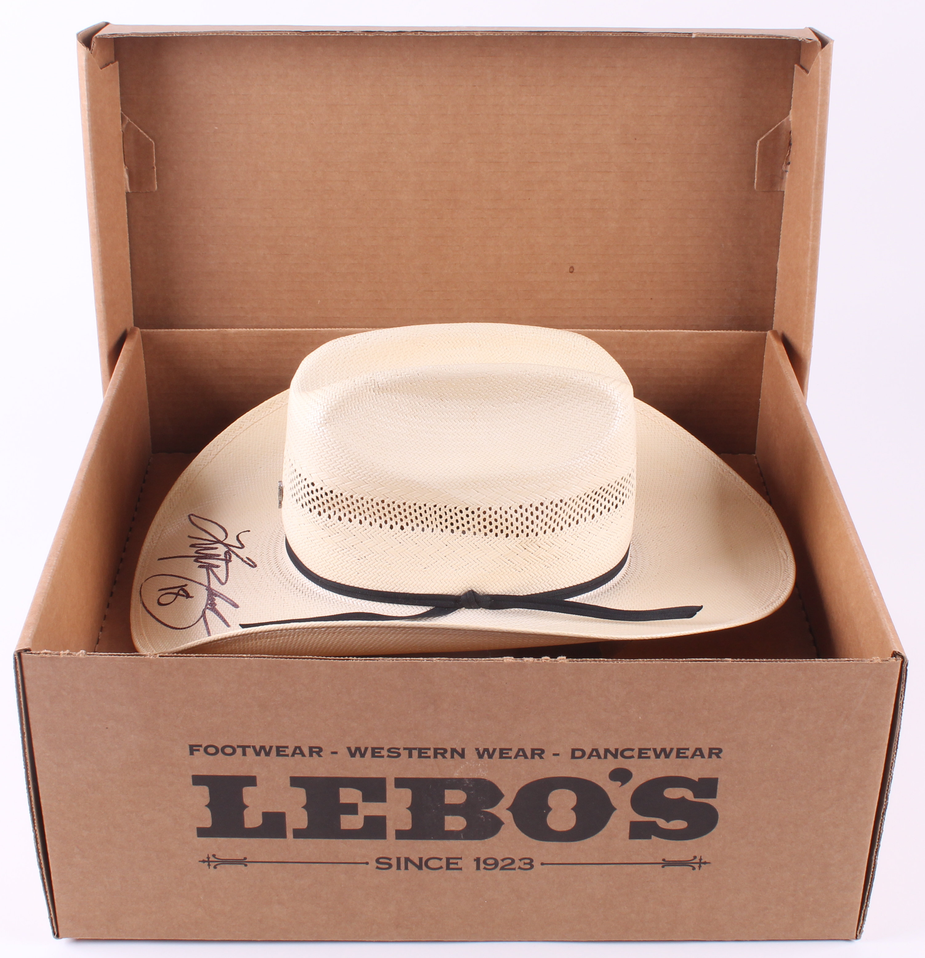 Kyle Busch Signed NASCAR Team Issued JGR 2013 Texas NRA 500 Win Trophy Cowboy Hat (PA COA) at PristineAuction.com Kyle Busch Signed NASCAR Team Issued JGR 2013 Texas NRA 500 Win Trophy Cowboy Hat (PA COA) at PristineAuction.com