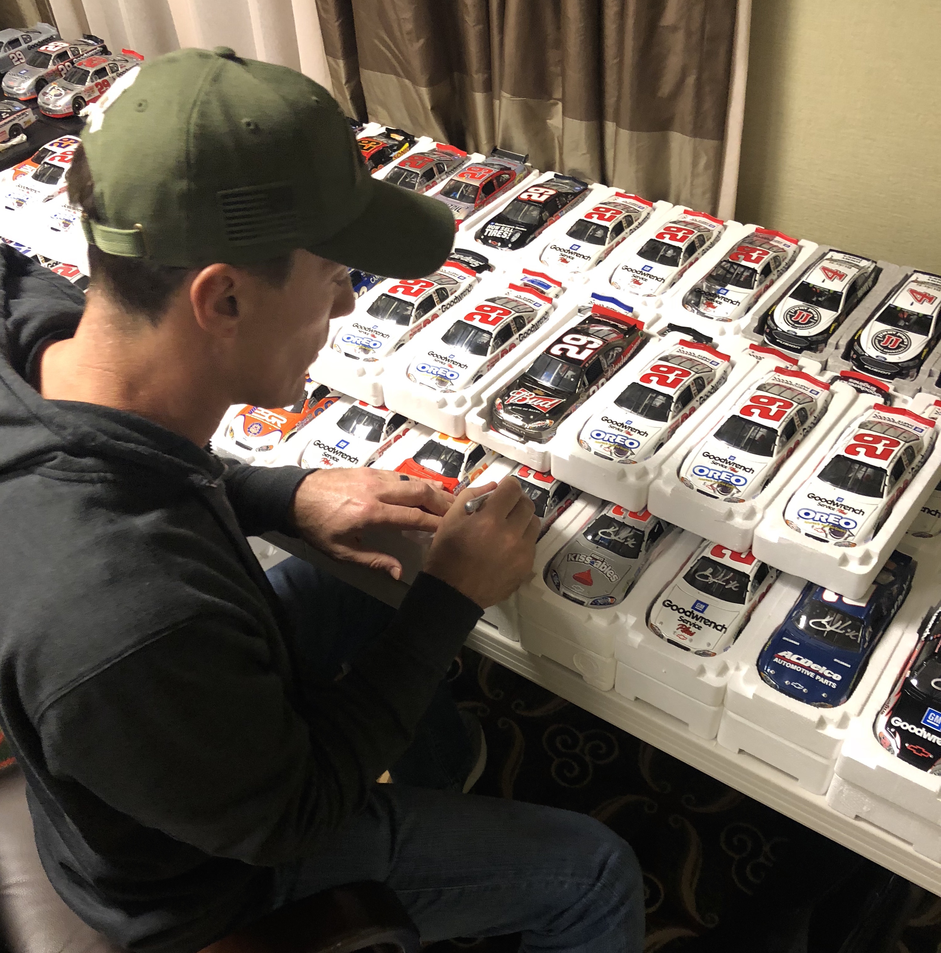 Kevin Harvick Signed NASCAR 2001 #29 GM Goodwrench Service Plus Oreo Show Car Monte Carlo - 1:24 Premium Action Diecast Car (PA COA) at PristineAuction.com Kevin Harvick Signed NASCAR 2001 #29 GM Goodwrench Service Plus Oreo Show Car Monte Carlo - 1:24 Premium Action Diecast Car (PA COA) at PristineAuction.com