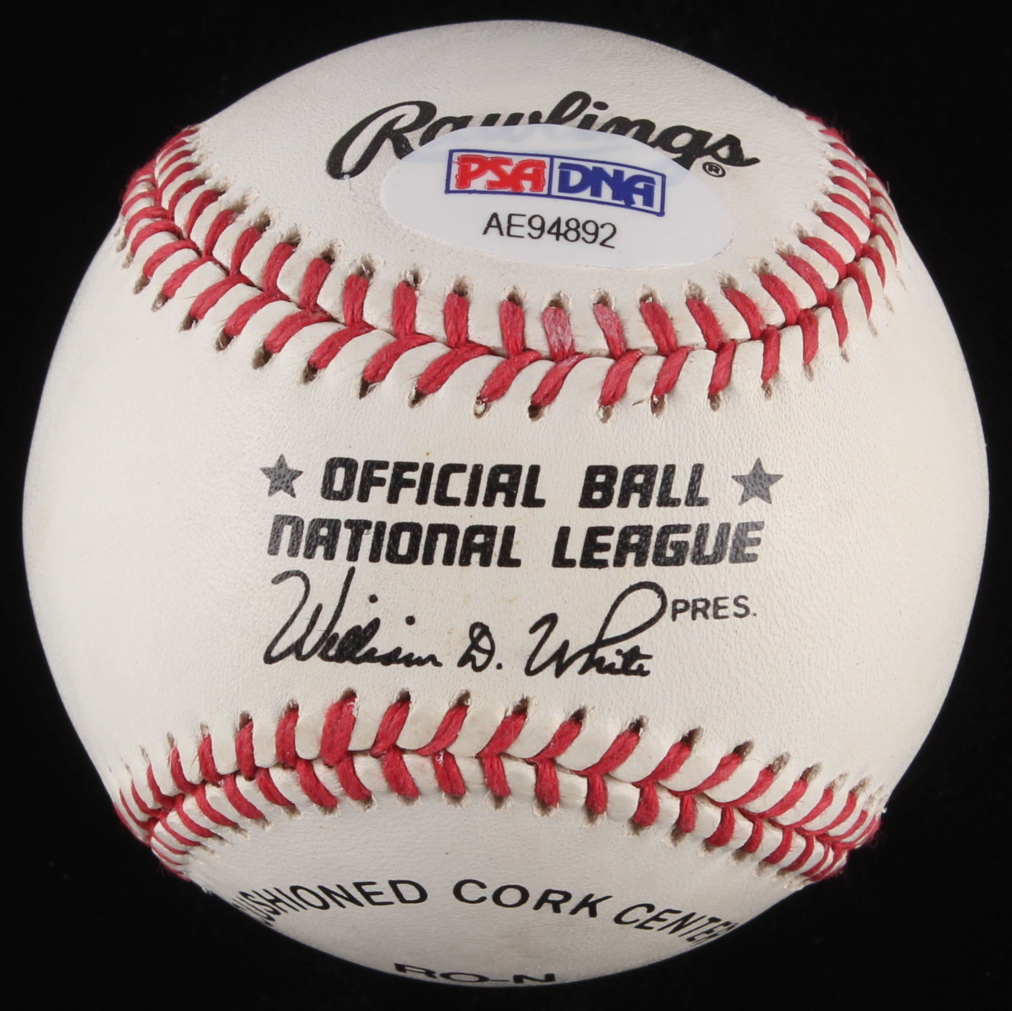 Greg Maddux Signed ONL Baseball (PSA COA) at PristineAuction.com Greg Maddux Signed ONL Baseball (PSA COA) at PristineAuction.com