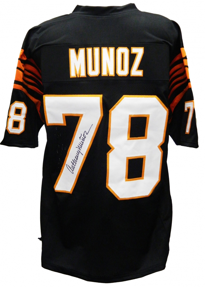 Schwartz Sports Football Superstar Signed Mystery Box Football Jersey