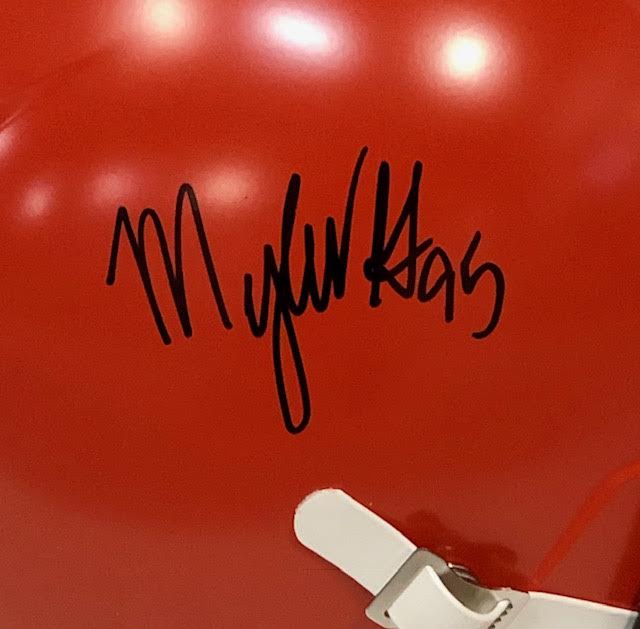 Myles Garrett Signed Browns Full-Sized Speed Helmet (JSA COA) at PristineAuction.com Myles Garrett Signed Browns Full-Sized Speed Helmet (JSA COA) at PristineAuction.com