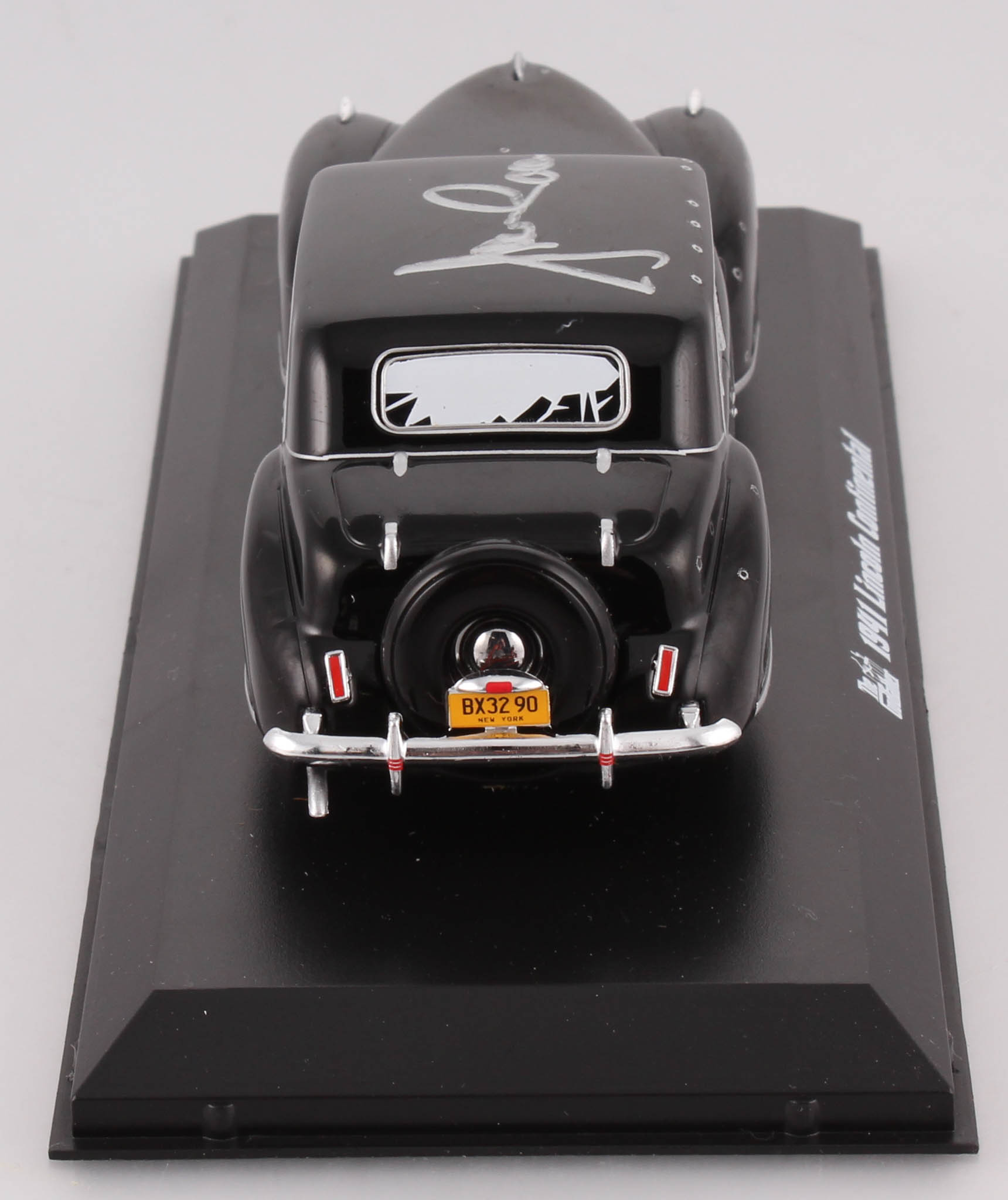 James Caan Signed LE "The Godfather" 1941 Lincoln Continental 1:43 Scale Die Cast Show Car (Schwartz COA) at PristineAuction.com James Caan Signed LE "The Godfather" 1941 Lincoln Continental 1:43 Scale Die Cast Show Car (Schwartz COA) at PristineAuction.com