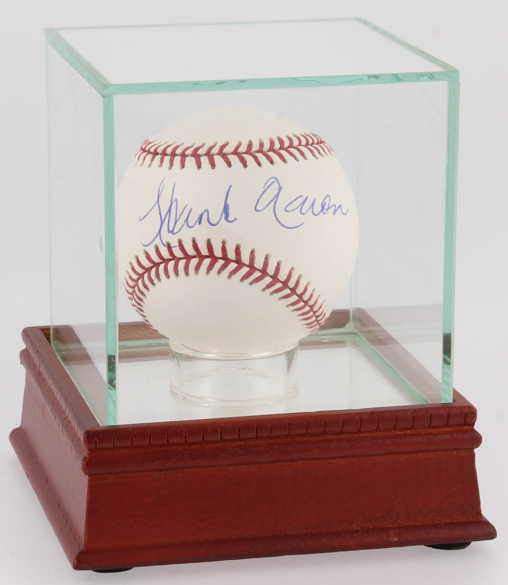 Hank Aaron Signed OML Baseball with Display Case (Steiner COA) at PristineAuction.com Hank Aaron Signed OML Baseball with Display Case (Steiner COA) at PristineAuction.com