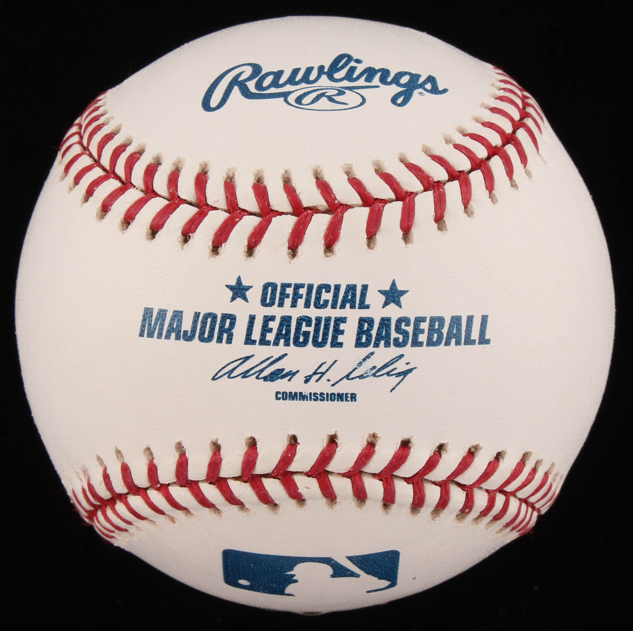 Hank Aaron Signed OML Baseball with Display Case (Steiner COA) at PristineAuction.com Hank Aaron Signed OML Baseball with Display Case (Steiner COA) at PristineAuction.com