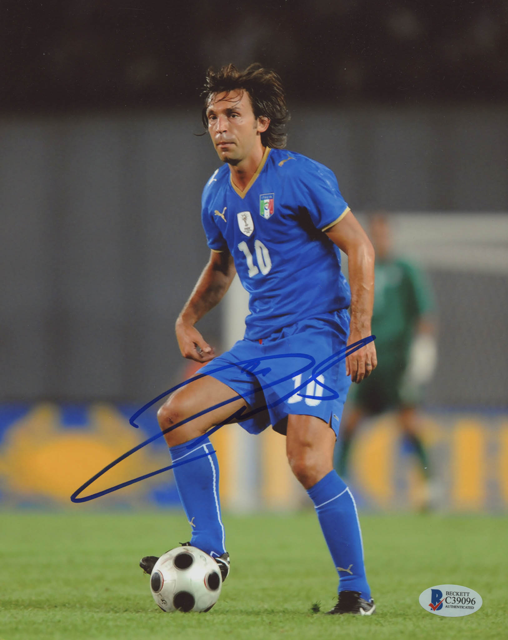 Andrea Pirlo Signed Team Italy 8x10 Photo (Beckett COA) at PristineAuction.com Andrea Pirlo Signed Team Italy 8x10 Photo (Beckett COA) at PristineAuction.com