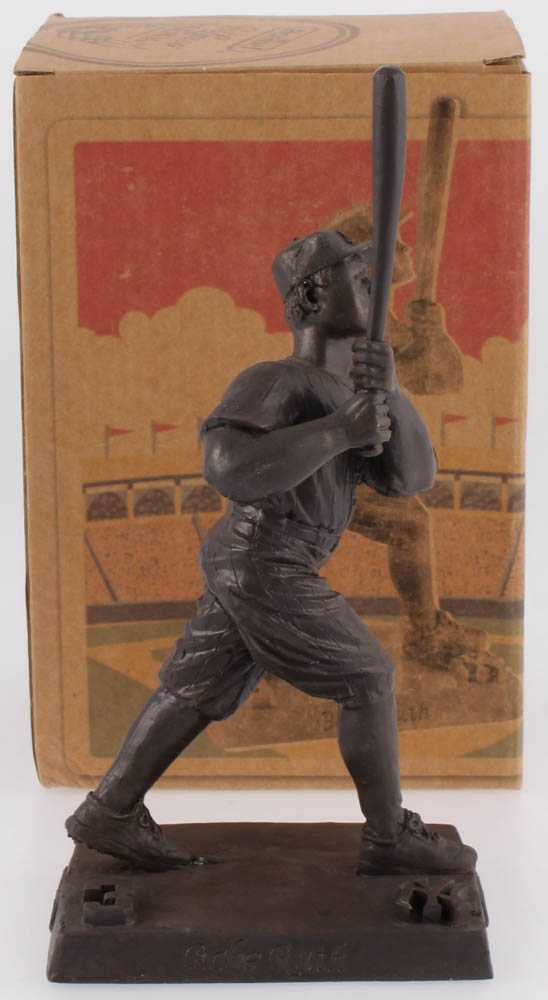 Babe Ruth Yankees 2004 Hormel Bronze Monument Park Statue at PristineAuction.com Babe Ruth Yankees 2004 Hormel Bronze Monument Park Statue at PristineAuction.com