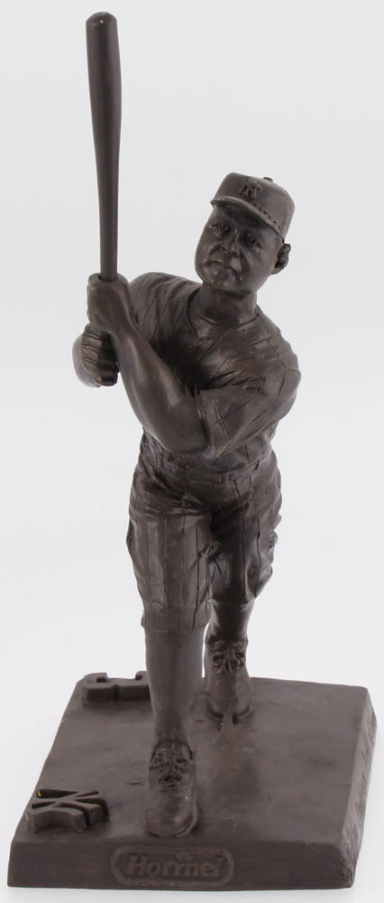 Babe Ruth Yankees 2004 Hormel Bronze Monument Park Statue at PristineAuction.com Babe Ruth Yankees 2004 Hormel Bronze Monument Park Statue at PristineAuction.com