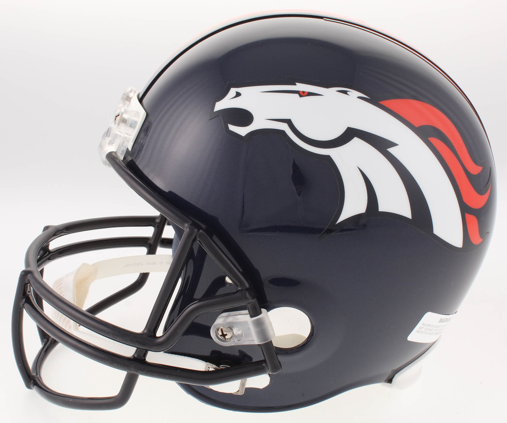 John Elway & Terrell Davis Signed Denver Broncos Full-Size Helmet (Radtke COA & Elway Hologram) at PristineAuction.com John Elway & Terrell Davis Signed Denver Broncos Full-Size Helmet (Radtke COA & Elway Hologram) at PristineAuction.com