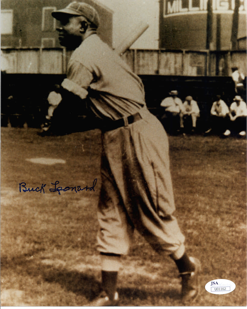 “HALL OF FAME & STARS” Baseball Mystery Signed Photo Box **15 Per Box!** at PristineAuction.com “HALL OF FAME & STARS” Baseball Mystery Signed Photo Box **15 Per Box!** at PristineAuction.com