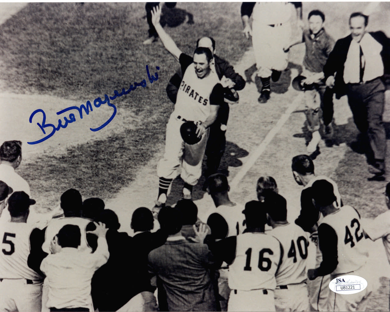 “HALL OF FAME & STARS” Baseball Mystery Signed Photo Box **15 Per Box!** at PristineAuction.com “HALL OF FAME & STARS” Baseball Mystery Signed Photo Box **15 Per Box!** at PristineAuction.com