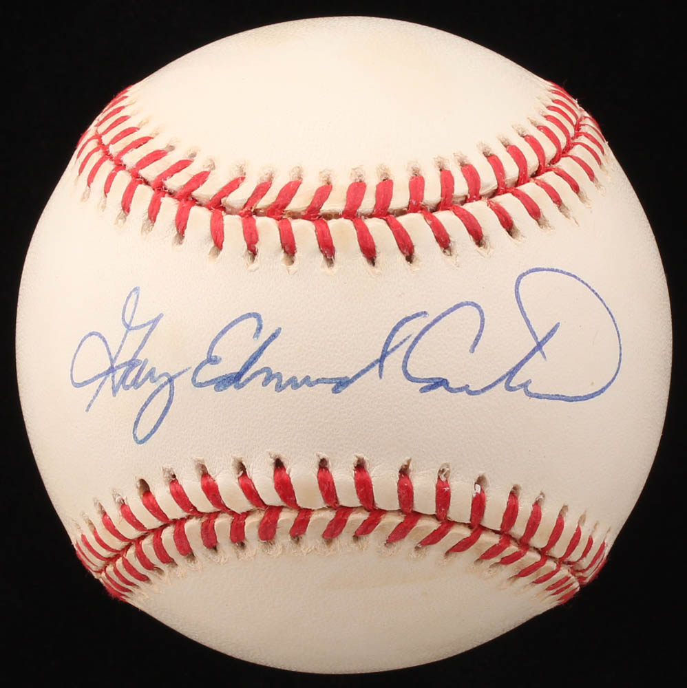 Gary Carter Signed ONL Baseball (JSA COA) at PristineAuction.com Gary Carter Signed ONL Baseball (JSA COA) at PristineAuction.com