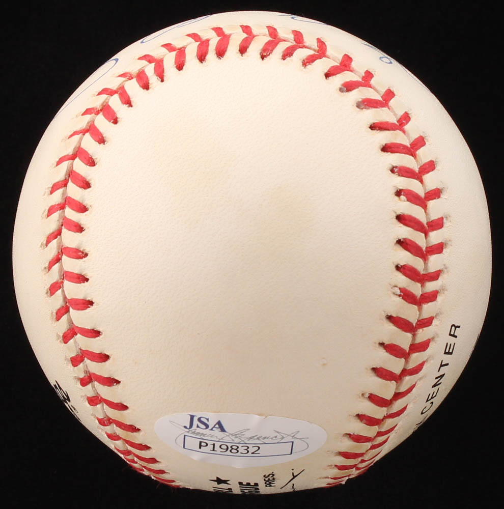 Gary Carter Signed ONL Baseball (JSA COA) at PristineAuction.com Gary Carter Signed ONL Baseball (JSA COA) at PristineAuction.com