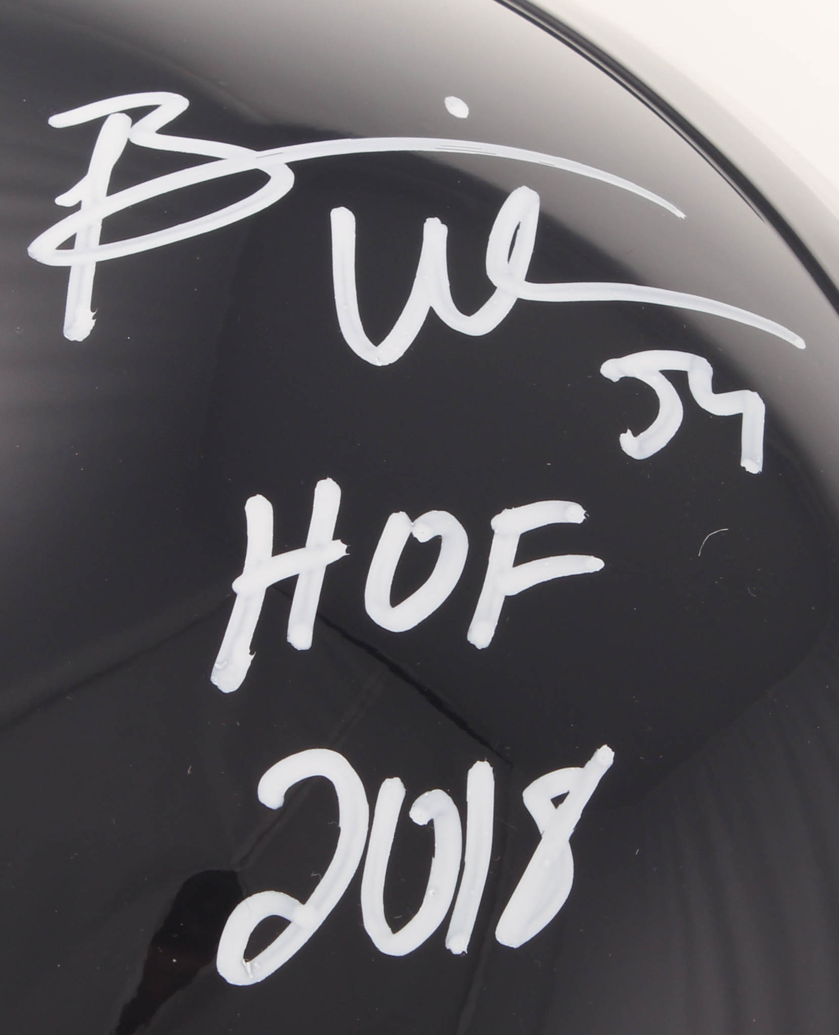 Brian Urlacher Signed Chicago Bears Full-Size Helmet Inscribed "HOF 2018" (JSA COA) at PristineAuction.com Brian Urlacher Signed Chicago Bears Full-Size Helmet Inscribed "HOF 2018" (JSA COA) at PristineAuction.com