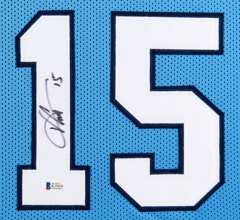 Vince Carter Signed 35x43 Custom Framed Jersey (Beckett COA) at PristineAuction.com Vince Carter Signed 35x43 Custom Framed Jersey (Beckett COA) at PristineAuction.com