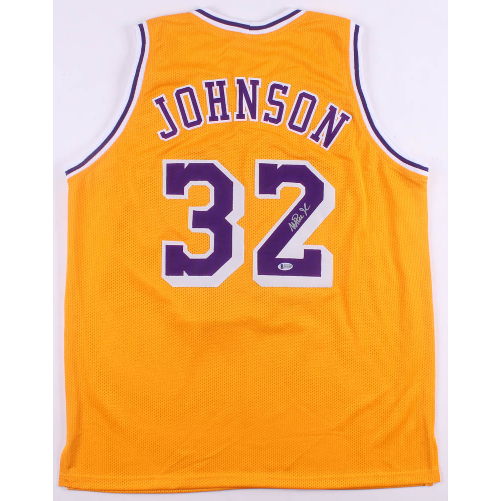 Maillot de basket NBA des Los Angeles Lakers 1985 Alternate authentic signé et dédicacé par Magic Johnson | LCS Maillot de basket NBA des Los Angeles Lakers 1985 Alternate authentic signé et dédicacé par Magic Johnson | LCS