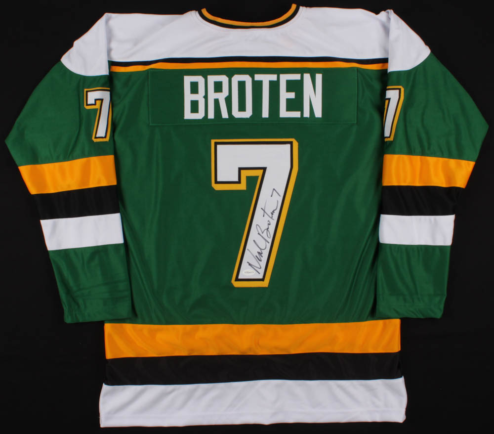 Neal Broten Signed Minnesota North Stars Captain Jersey (TSE COA) at PristineAuction.com Neal Broten Signed Minnesota North Stars Captain Jersey (TSE COA) at PristineAuction.com