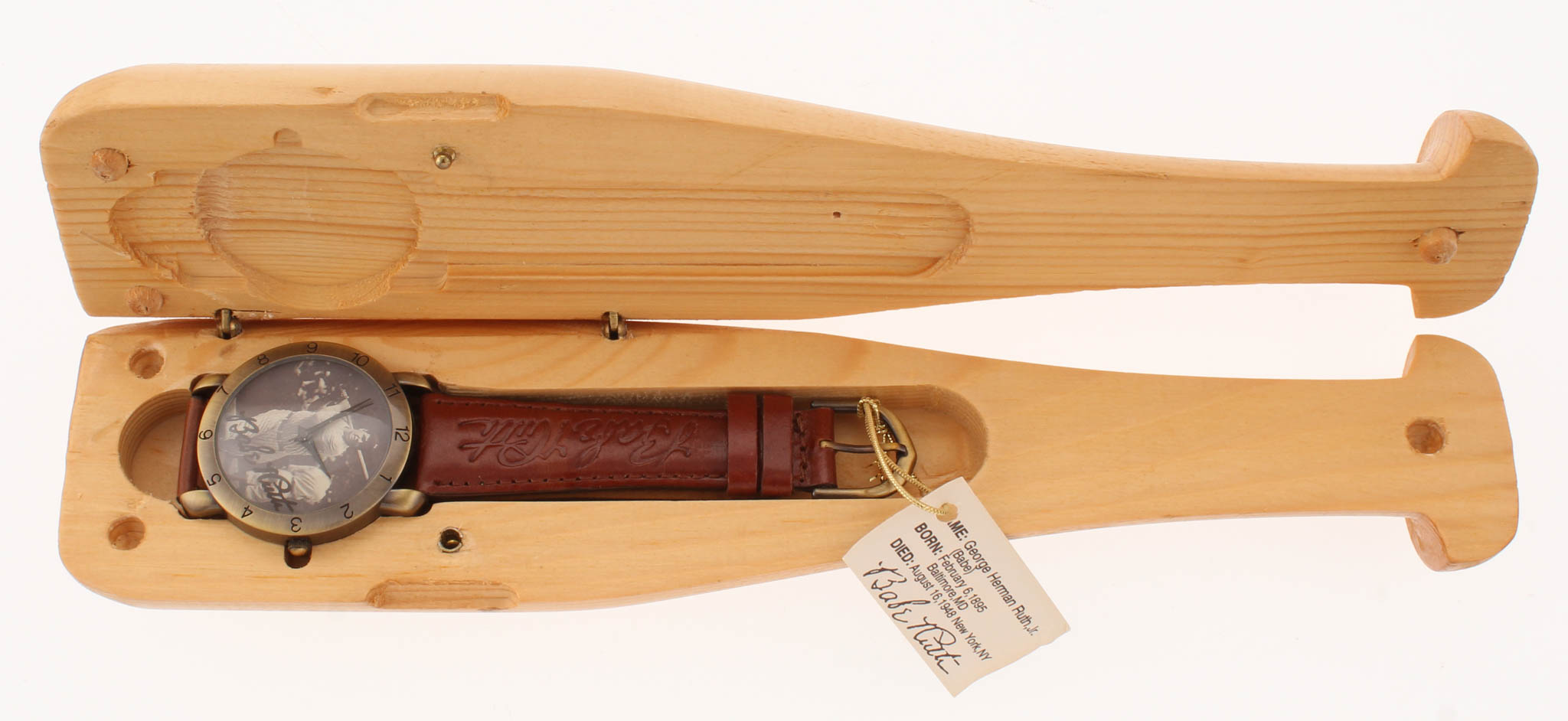 Babe Ruth Adjustable Watch with Original Wooden Baseball Bat Case at PristineAuction.com Babe Ruth Adjustable Watch with Original Wooden Baseball Bat Case at PristineAuction.com