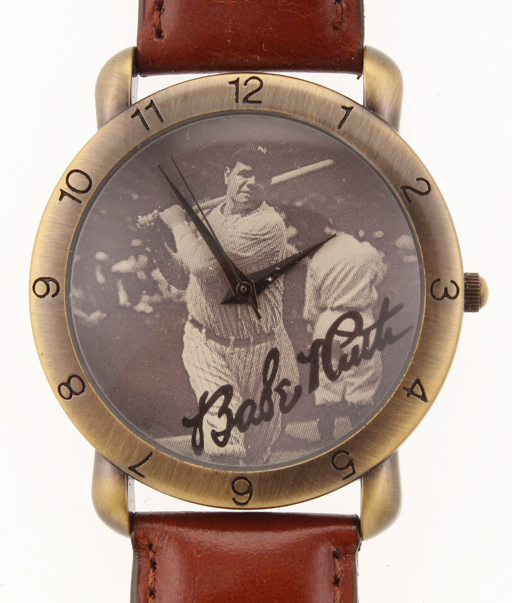 Babe Ruth Adjustable Watch with Original Wooden Baseball Bat Case at PristineAuction.com Babe Ruth Adjustable Watch with Original Wooden Baseball Bat Case at PristineAuction.com
