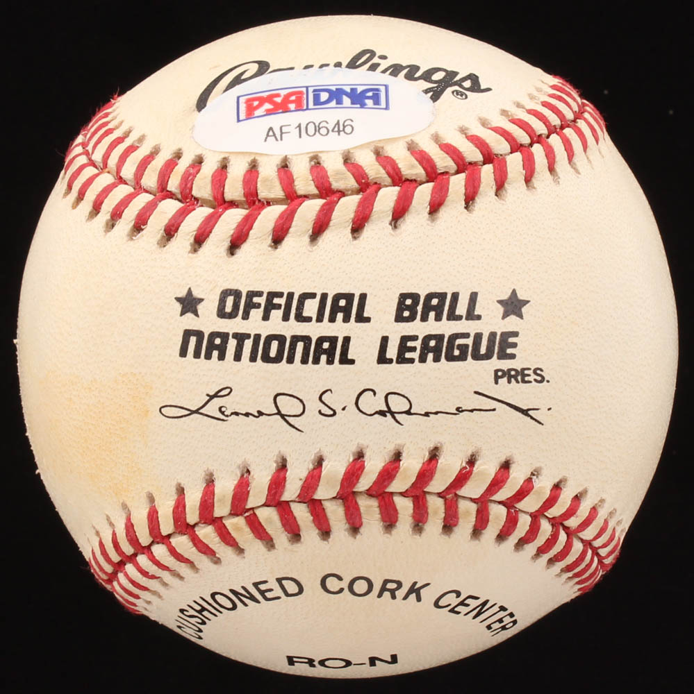 Frank Robinson Signed ONL Baseball (PSA COA) at PristineAuction.com Frank Robinson Signed ONL Baseball (PSA COA) at PristineAuction.com