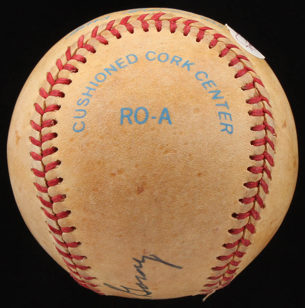 Vernon "Lefty" Gomez Signed OAL Baseball (JSA COA) at PristineAuction.com Vernon "Lefty" Gomez Signed OAL Baseball (JSA COA) at PristineAuction.com