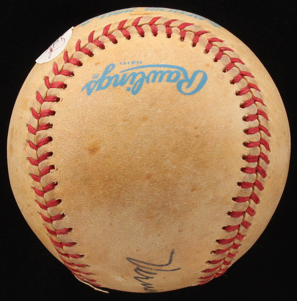 Vernon "Lefty" Gomez Signed OAL Baseball (JSA COA) at PristineAuction.com Vernon "Lefty" Gomez Signed OAL Baseball (JSA COA) at PristineAuction.com