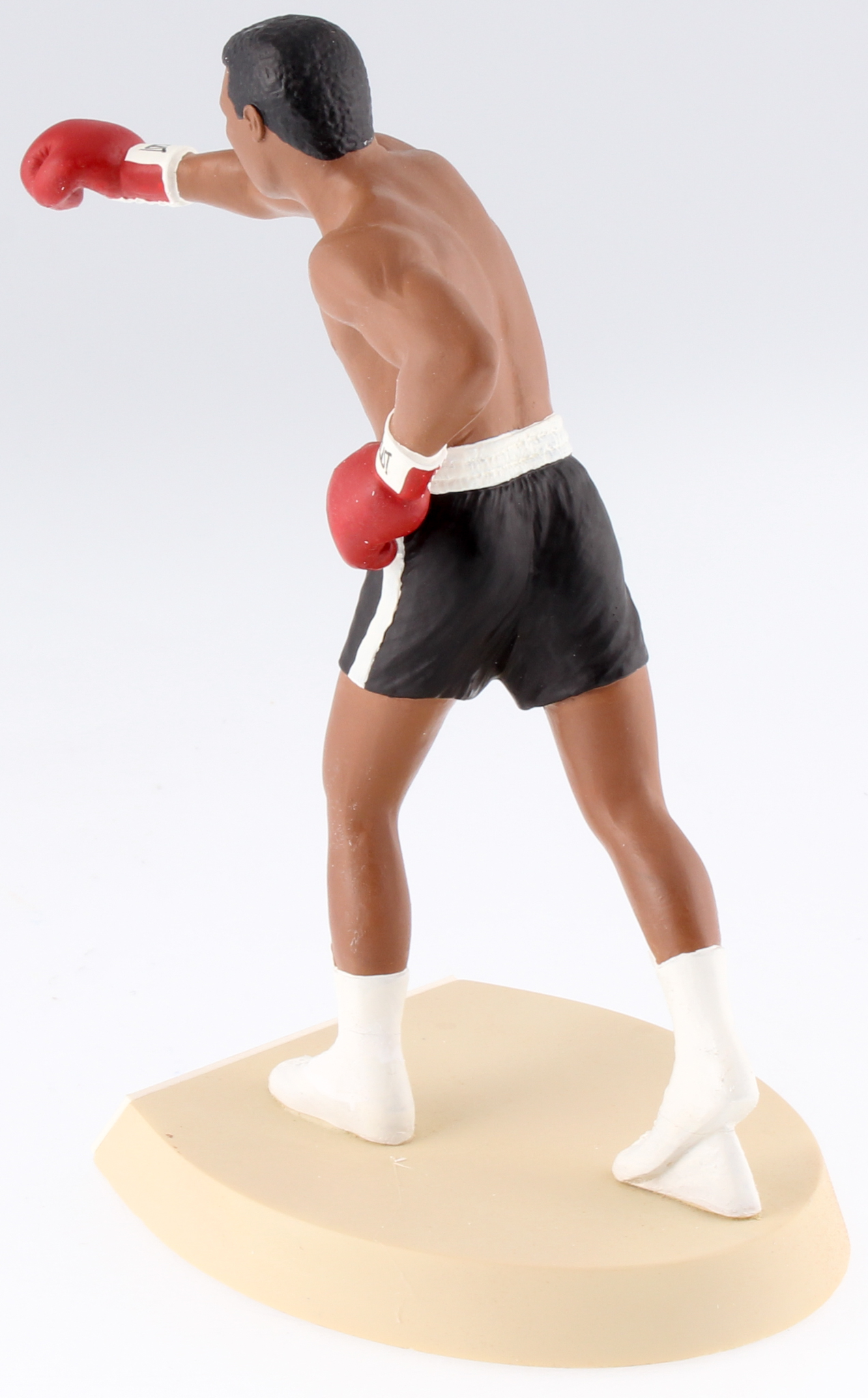 Muhammad Ali Signed LE 1990 Salvino Sports Legends "The Greatest" Figurine (PSA LOA) at PristineAuction.com Muhammad Ali Signed LE 1990 Salvino Sports Legends "The Greatest" Figurine (PSA LOA) at PristineAuction.com