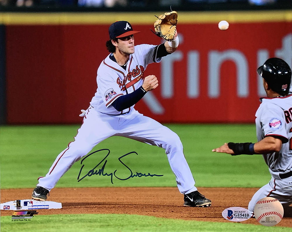 Dansby Swanson Signed Atlanta Braves 8x10 Photo (Beckett COA) at PristineAuction.com Dansby Swanson Signed Atlanta Braves 8x10 Photo (Beckett COA) at PristineAuction.com