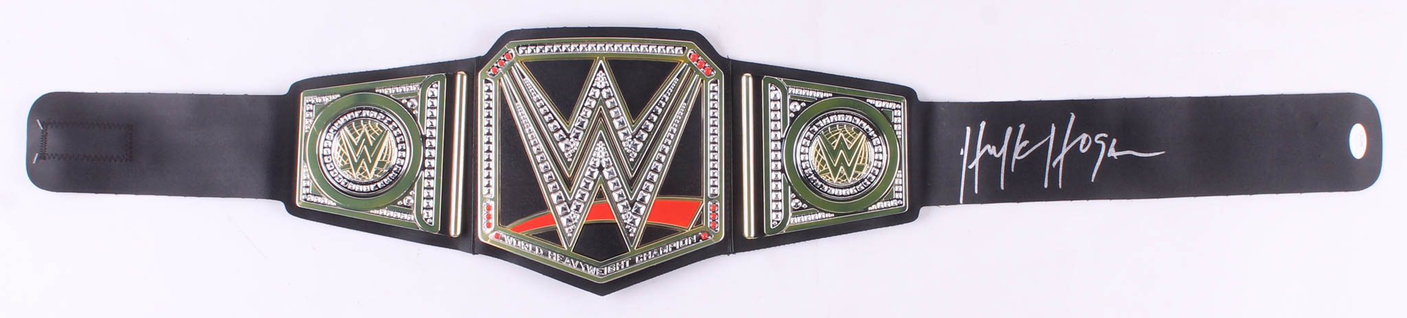 Hulk Hogan Signed WWE World Heavyweight Wrestling Championship Belt (JSA COA) at PristineAuction.com Hulk Hogan Signed WWE World Heavyweight Wrestling Championship Belt (JSA COA) at PristineAuction.com