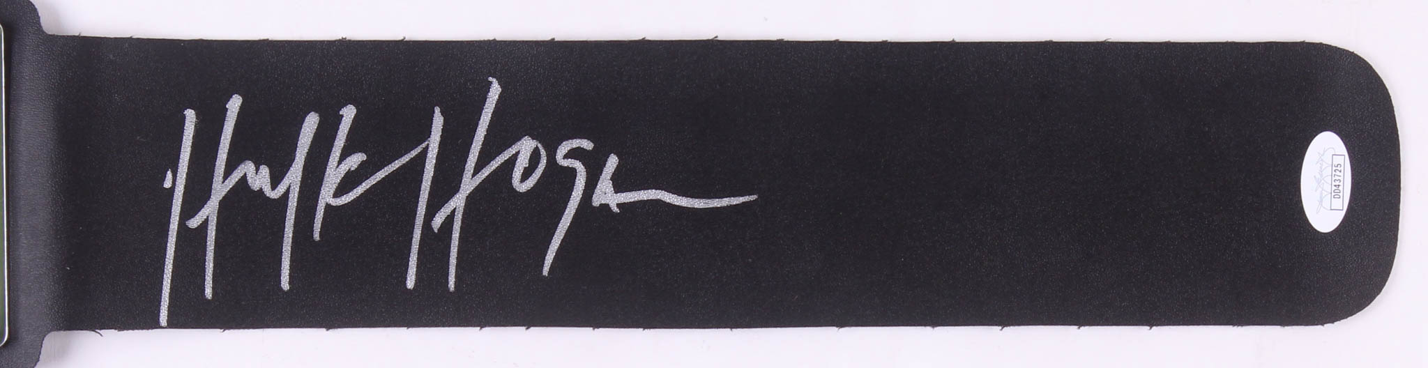 Hulk Hogan Signed WWE World Heavyweight Wrestling Championship Belt (JSA COA) at PristineAuction.com Hulk Hogan Signed WWE World Heavyweight Wrestling Championship Belt (JSA COA) at PristineAuction.com