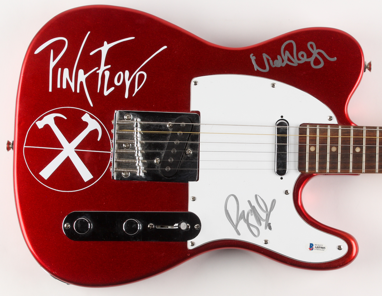 Roger Waters & Nick Mason Signed "Pink Floyd" Galveston 39" Electric Guitar (Beckett Hologram & JSA ALOA) at PristineAuction.com Roger Waters & Nick Mason Signed "Pink Floyd" Galveston 39" Electric Guitar (Beckett Hologram & JSA ALOA) at PristineAuction.com