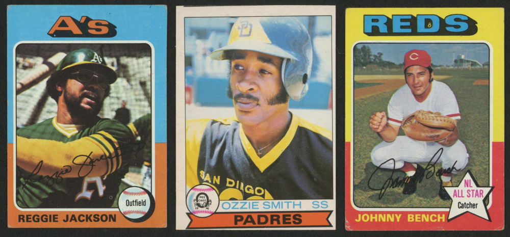 Lot of (3) Baseball Cards with 1975 Topps #300 Reggie Jackson, 1975 Topps #260 Johnny Bench, 1979 O-Pee-Chee #52 Ozzie Smith RC