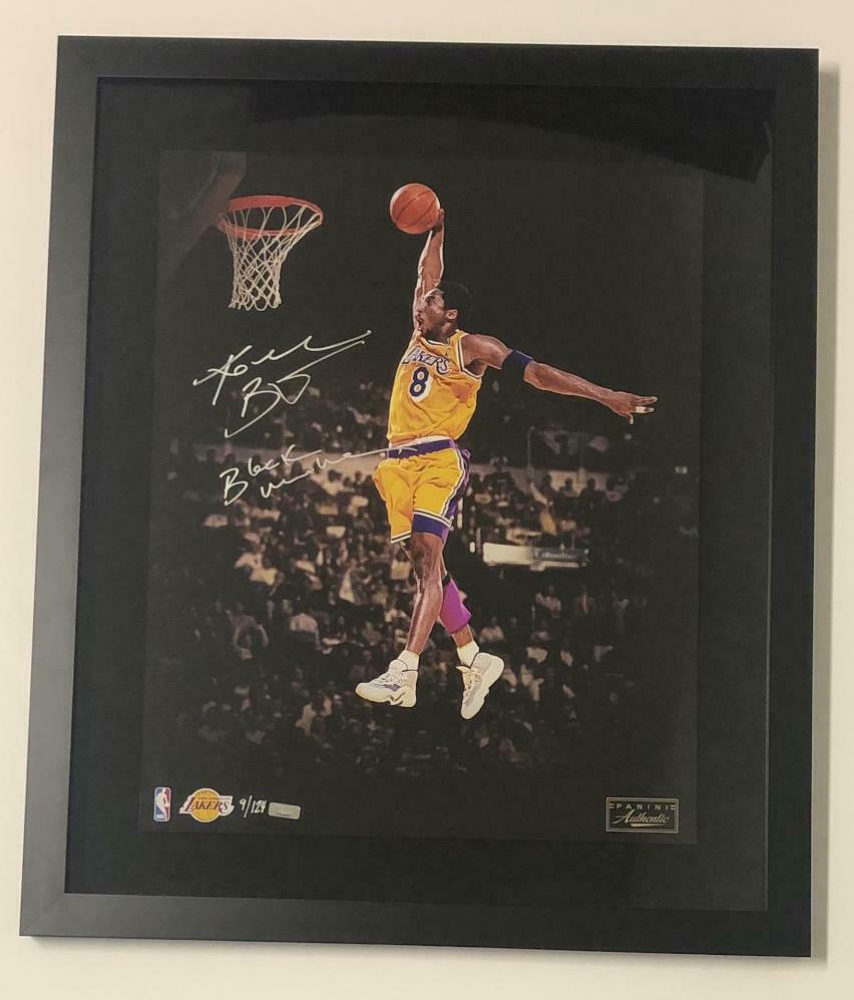 Kobe Bryant Signed Los Angeles Lakers 20x24 Custom Framed Limited
