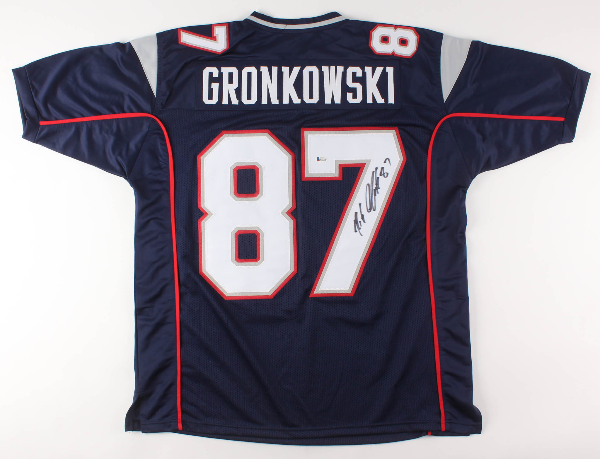 Rob Gronkowski Signed New England Patriots Jersey (Beckett COA) at PristineAuction.com Rob Gronkowski Signed New England Patriots Jersey (Beckett COA) at PristineAuction.com