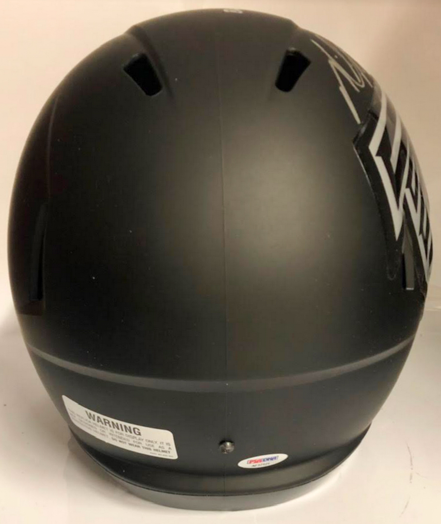 Michael Vick Signed Atlanta Falcons Full-Size Speed Helmet Inscribed "Best Dual Threat QB Ever" & "2001 #1 Pick" (PSA COA) at PristineAuction.com Michael Vick Signed Atlanta Falcons Full-Size Speed Helmet Inscribed "Best Dual Threat QB Ever" & "2001 #1 Pick" (PSA COA) at PristineAuction.com