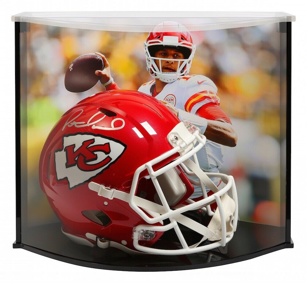 Patrick Mahomes Signed Chiefs Full-Size Authentic On-Field Speed Helmet with Curve Display Case (Fanatics Hologram) at PristineAuction.com Patrick Mahomes Signed Chiefs Full-Size Authentic On-Field Speed Helmet with Curve Display Case (Fanatics Hologram) at PristineAuction.com